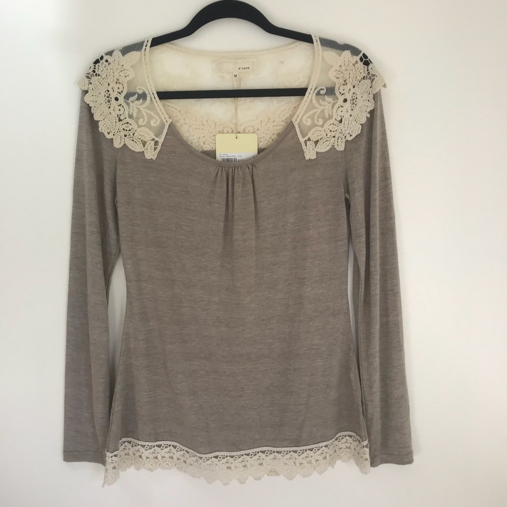 A’reve lace shoulder top
